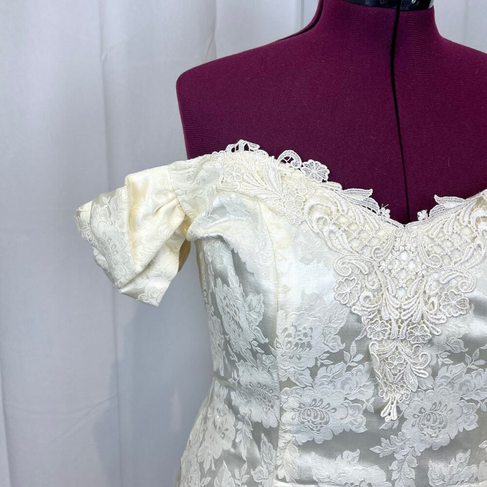 NWT Vintage LORALIE 16 Off Shoulder Floral Dress Prom Bridal Long Ivory Cream - Picture 4 of 10